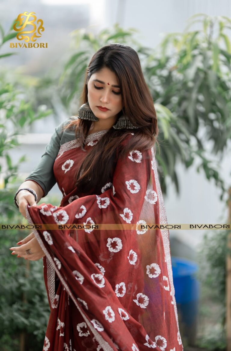 Cotton Screen Print Saree – Maroon